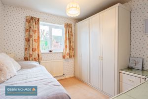 Bedroom- click for photo gallery